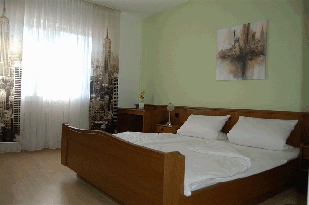 Europa Hotel Saarlouis Ngoại thất bức ảnh
